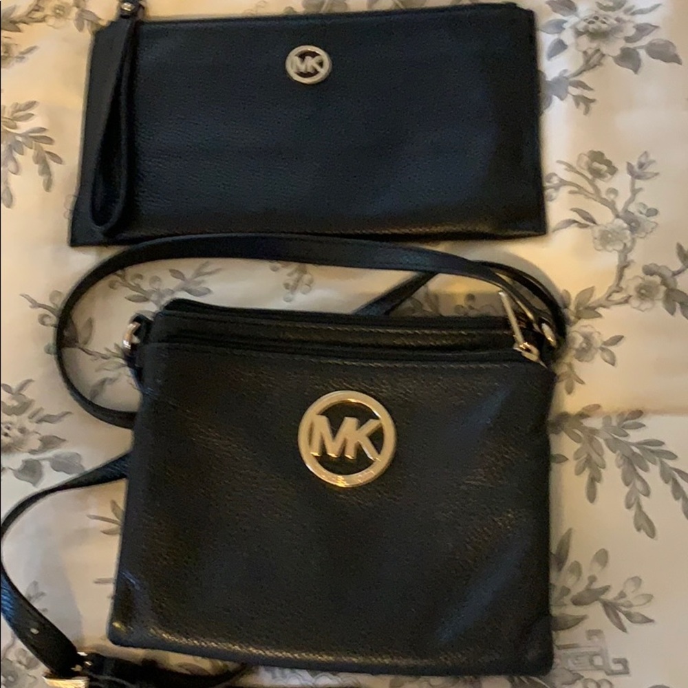 Michael Kors wristlet and small purse